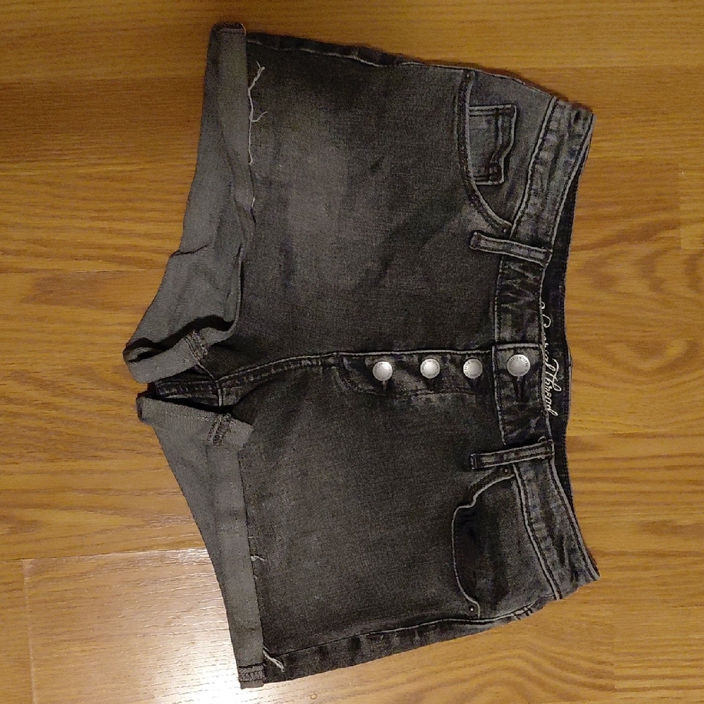 Universal Thread Gray Jean Shorts - image 1